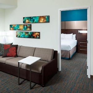 Suite à 2 Chambres à Coucher